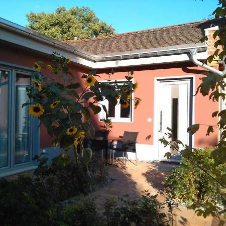 Apartment Kleines Feines Ferienhaus Im Herzen Von