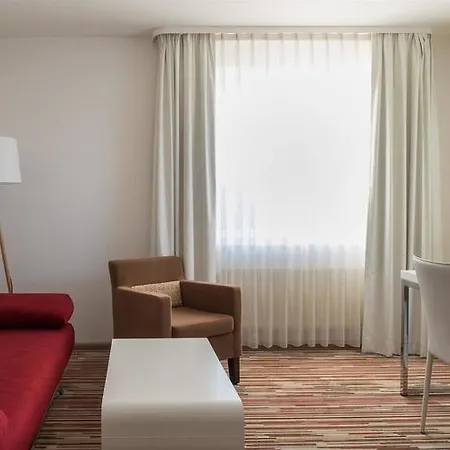 Western Quintessenz-forum 4*
