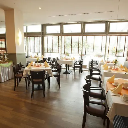 Western Quintessenz-forum 4* Dresden