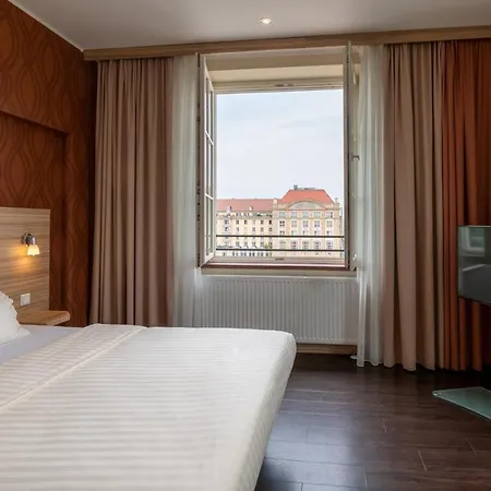 Star G Premium Altmarkt Dresden