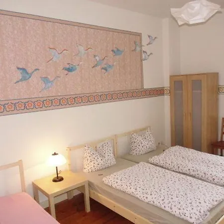 3r-fewo-bis-9-personen-zentral-t4 Apartament Drezno
