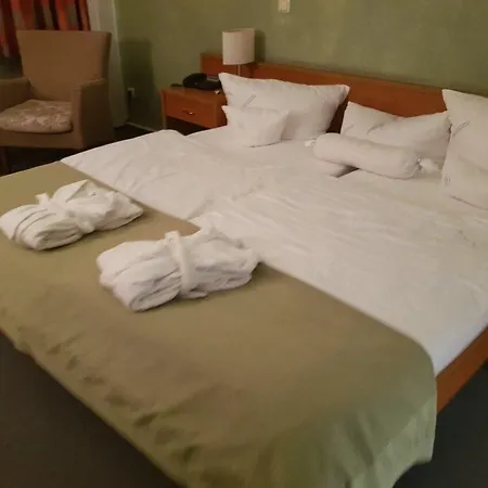 Rothenburger Hof 4*