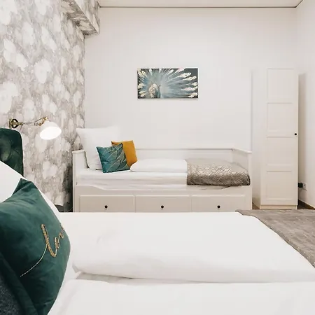 Appartement Tip! Modernes Direkt Im Herzen Dresdens Dresden