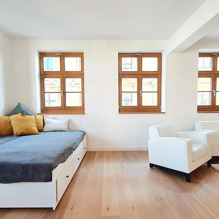 Apartment Pineapple Luxus Im Palais Am Neumarkt *