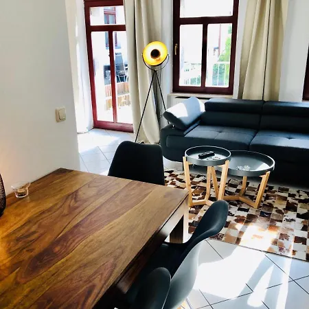 Apartment Mit Terrasse In Zwingernaehe - Hilger Dresden
