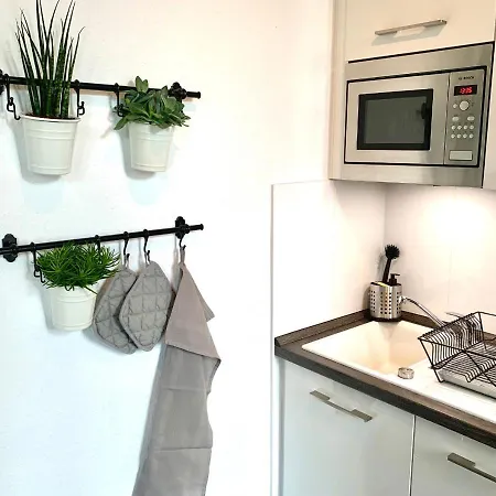 Only 750m Zwinger, Netflix, Fast Wlan, Self-checkin, Super Nintendo Dresden