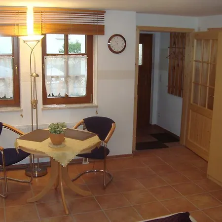 Alttolkewitzer Ferien- & Mrosk Guest house Dresden