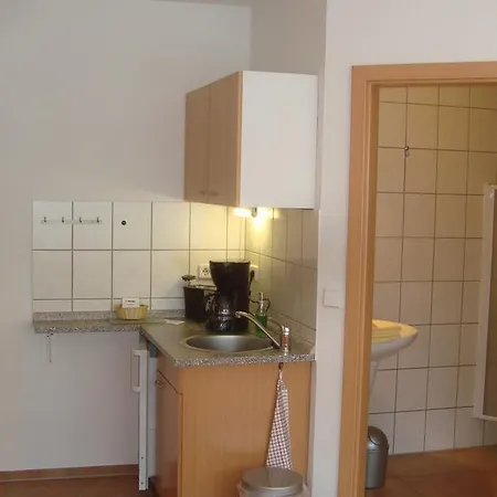 Alttolkewitzer Ferien- & Mrosk Guest house Dresden