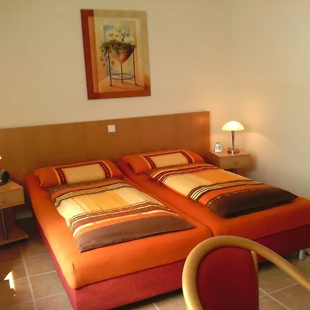 Alttolkewitzer Ferien- & Mrosk Guest house 3*