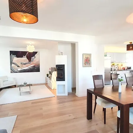 Apartment Pineapple Luxus Im Palais Am Neumarkt *
