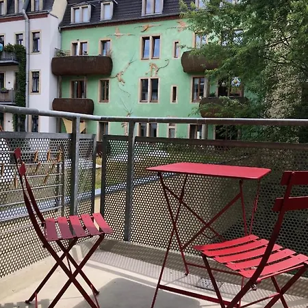 In Dresden-neustadt Apartment *