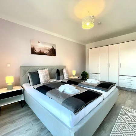 Rooftop Apartment *