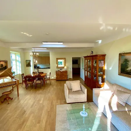 Ferienwohnung Natur Und Kunst Apartment