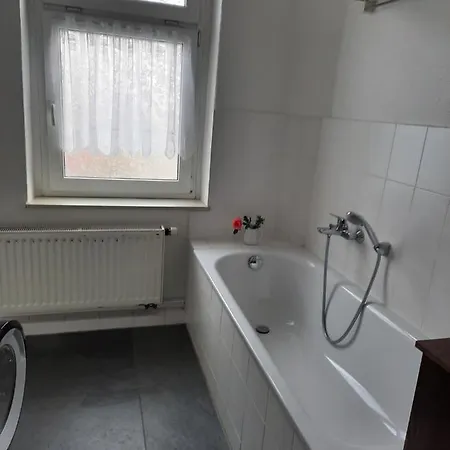 Kunstoase Am Blauen Haus Apartment *