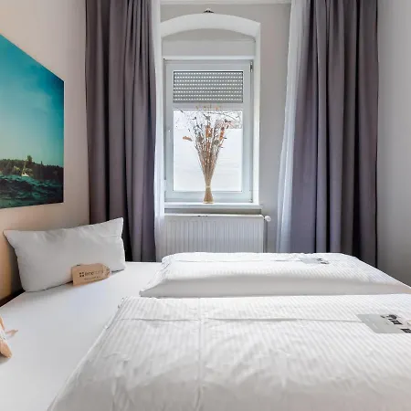 Limehome Fruhlingstrasse Apartment Dresden