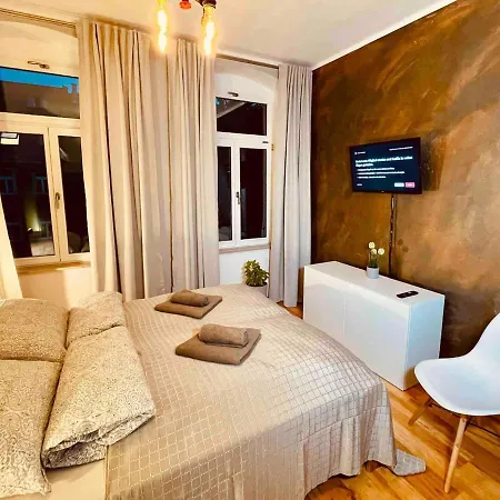 Edle - Industrial Style Apartment Dresden