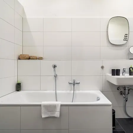 Limehome Hoyerswerdaerstrasse * Dresda