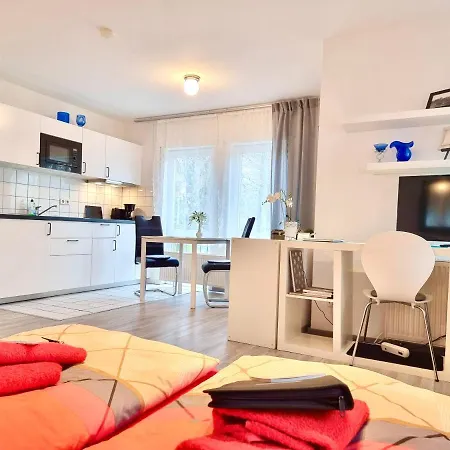 2,4,5,6 Altstadt - Am Grossen Garten Apartment Dresden