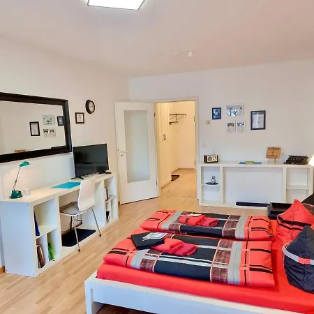 2,4,5,6 Altstadt - Am Grossen Garten Apartment *