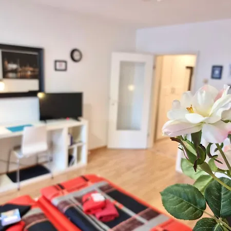 2,4,5,6 Altstadt - Am Grossen Garten Apartment Dresden