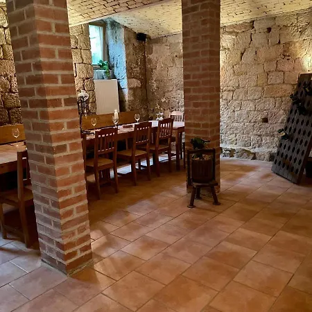 Mustang Inn Am Grossen Garten Hotel 3*