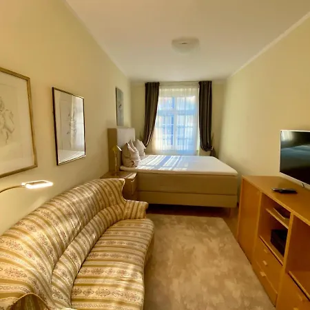 Und Kunst Apartment