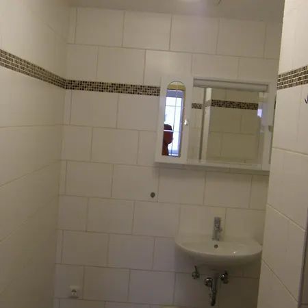 Apartment-ferienwohnung Dresden-briesnitz Dresden