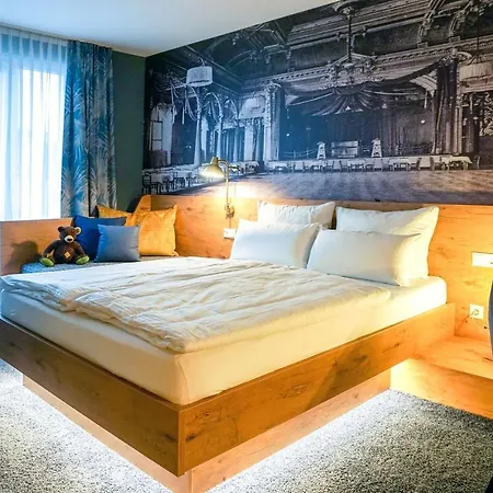 Mightytwice Hotel