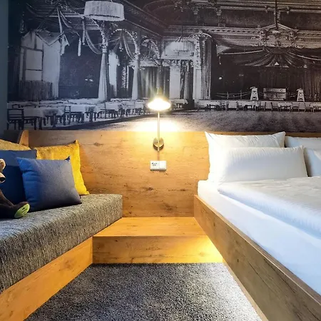 Mightytwice Hotel 4*