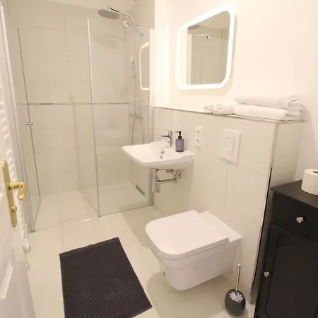 Apartment Zu Besuch Im Palast - Perfekte Lage *
