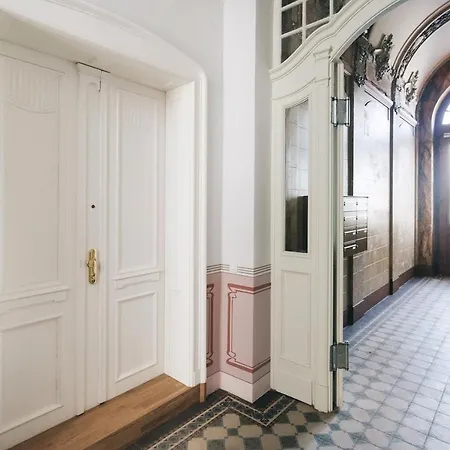 Neu! Palais Residenz Direkt Im Zentrum Inklusive Netflix