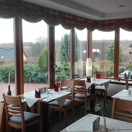 Landhotel Dresden 3*