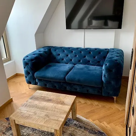 Modernes An Der Frauenkirche Ii Apartment