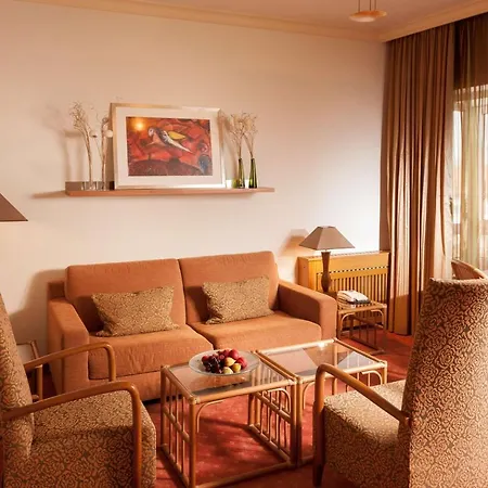 Dorint Hotel 4*