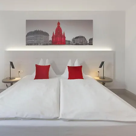 Hotel Ramada By Wyndham Dresde