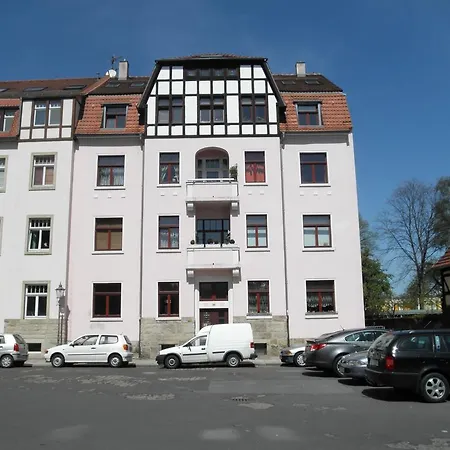 Zu Altpieschen Penzion 3*