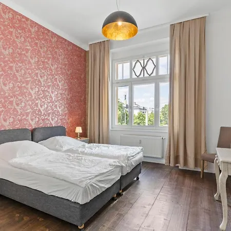 Neustadt Apartment *
