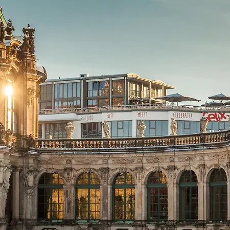 Felix Am Zwinger