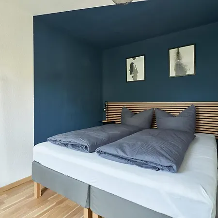Spaciousliving Design - - Box Spring Bed - Exhibition Dresden