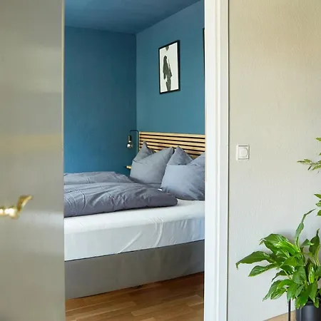Spaciousliving Design - - Box Spring Bed - Exhibition *