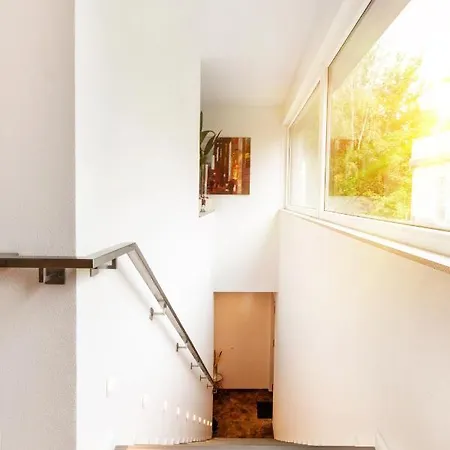 Neu! Gästezimmer In Mit Dach-terrasse Privatunterkunft Dresden