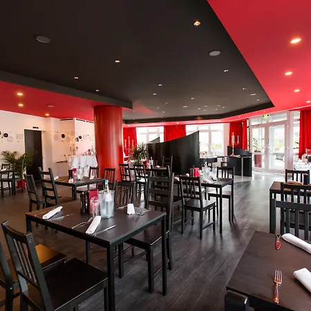 德累斯顿机场dormero酒店 酒店 4*