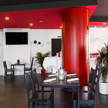 德累斯顿机场dormero酒店 酒店