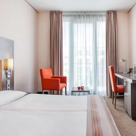 Intercityhotel 4*