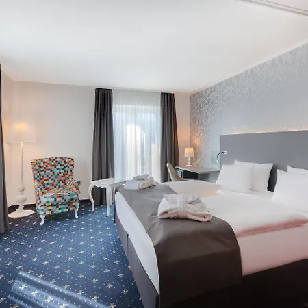 - South, An Ihg Hotel Dresden