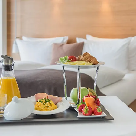 Pullman Newa Hotel 4*