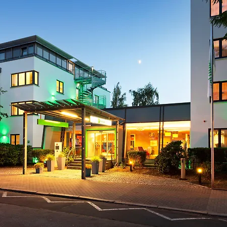 - South, An Ihg 4* Dresden