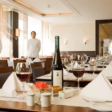 Pullman Newa Hotel 4*