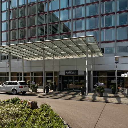 Hotel Pullman Newa