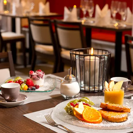 Hotel Achat Elbufer Dresden
